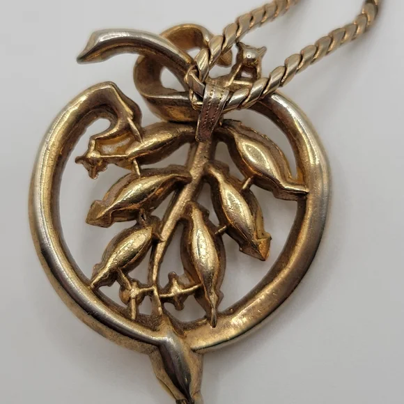 VTG Trifari Clear Rhinestones Pendant Necklace & Coordinating Earrings | SIGNED - Picture 4 of 12